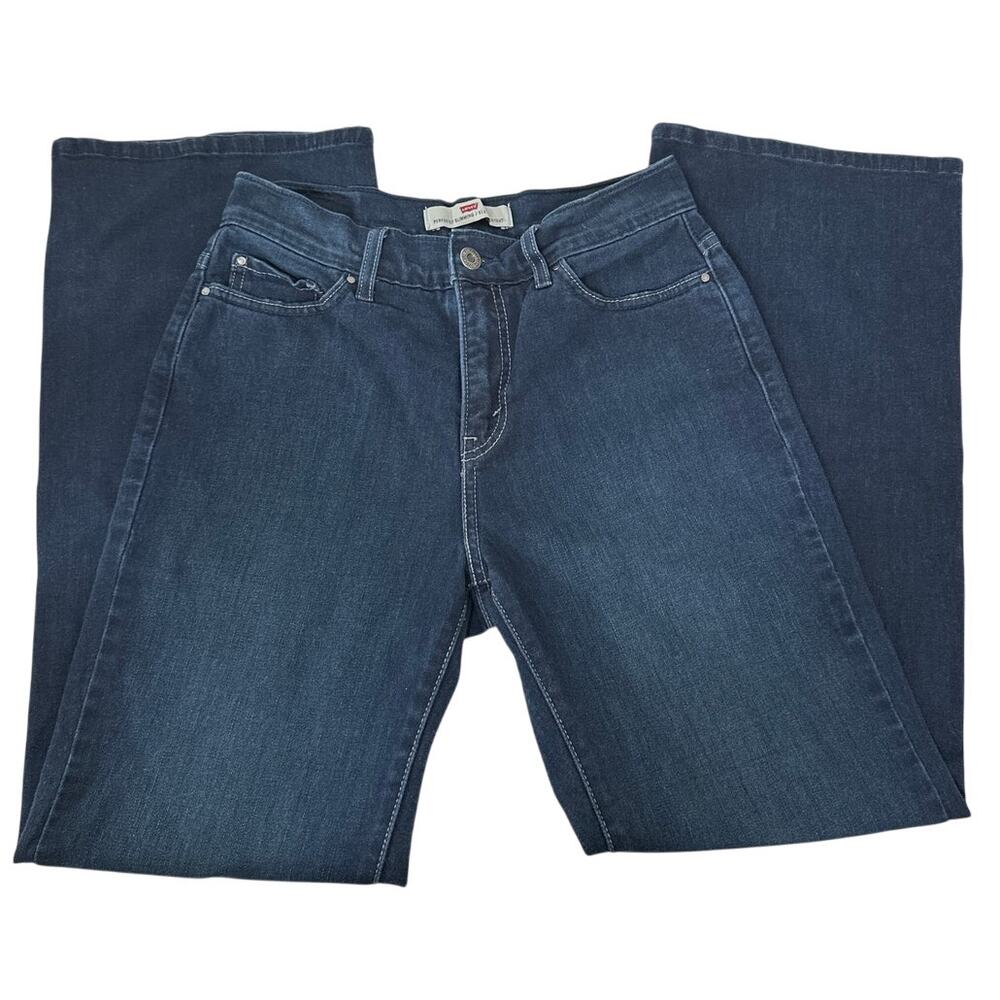 Levi’s Perfectly Slimming 512 Bootcut Medium Wash Jeans Size 8 Short
